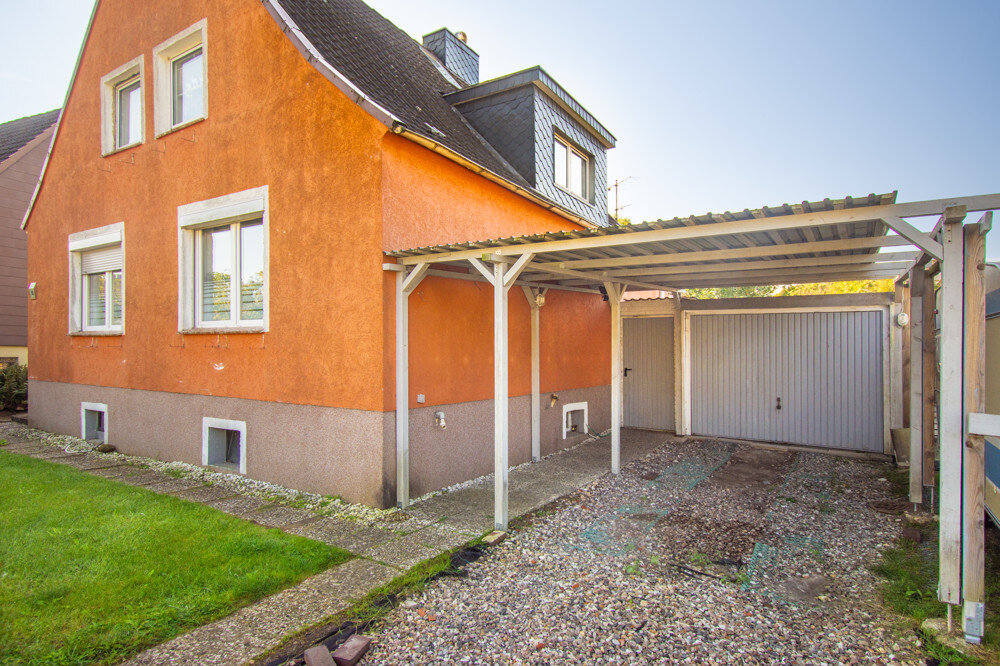 Einfamilienhaus zum Kauf 379.000 € 4 Zimmer 104,3 m²<br/>Wohnfläche 1.817 m²<br/>Grundstück Gaarden - Süd / Kronsburg Bezirk 3 Kiel/Kronsburg 24145