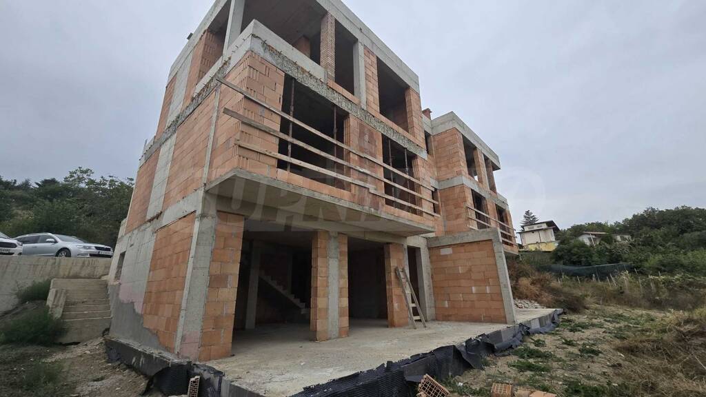 Reihenmittelhaus zum Kauf 390.000 € 4 Zimmer 305 m² Alen Mak