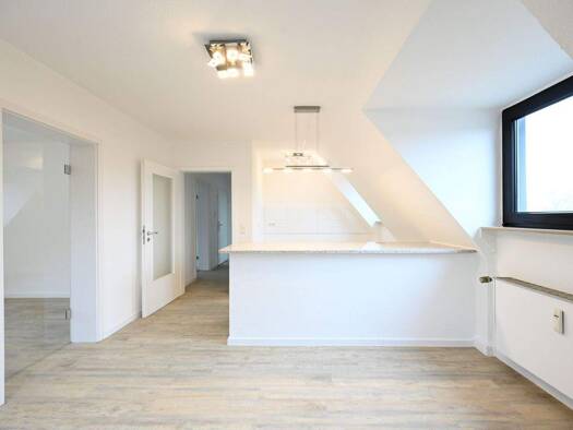 Maisonette zur Miete 880 € 3 Zimmer 80 m² 2. Geschoss Frohnhausen Essen 45145