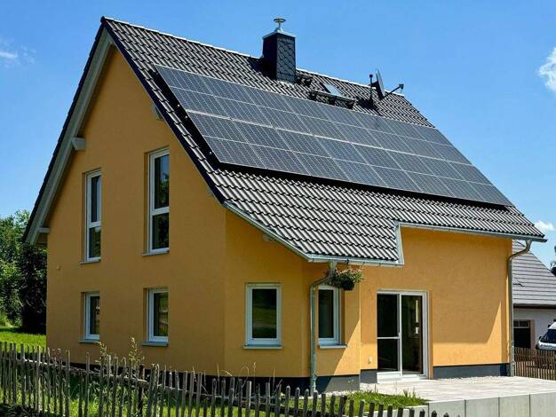 Haus zum Kauf provisionsfrei 455.800 € 4 Zimmer 105 m² 459 m² Grundstück frei ab sofort Jasminweg 5 Taucha 04425