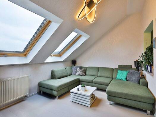 Reihenmittelhaus zum Kauf 450.000 € 4,5 Zimmer 103 m² 133 m² Grundstück Neuenhaus Aichtal-Neuenhaus 72631