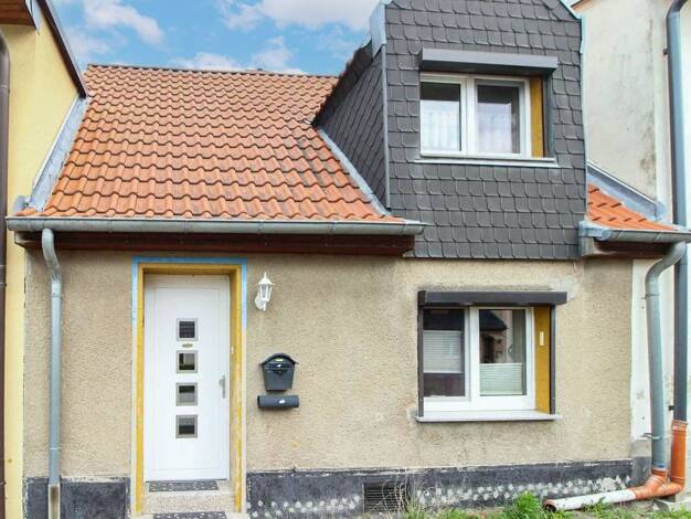 Sonstiges zum Kauf als Kapitalanlage geeignet 39.000 € 3 Zimmer 72,5 m² 142 m² Grundstück Bernburg Bernburg (Saale) 06406