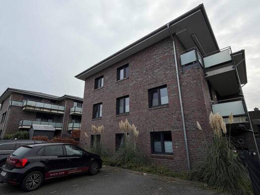 Wohnung zur Miete 1.290 € 3 Zimmer 89,5 m² 1. Geschoss frei ab 01.03.2026 Groß Nordende 25436