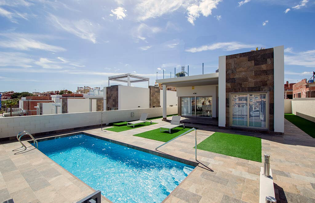 Villa zum Kauf 370.000 € 6 Zimmer 89 m²<br/>Wohnfläche 200 m²<br/>Grundstück Orihuela Costa