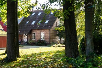 Einfamilienhaus zum Kauf 389.500 € 9 Zimmer 208,4 m² 2.933 m² Grundstück Niederhof Brandshagen / Niederhof 18519
