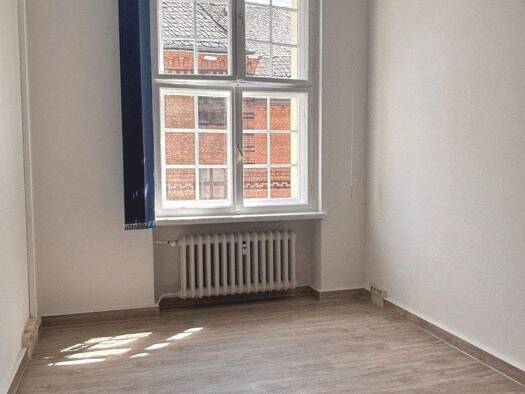 WG-Zimmer zur Miete 420 € 19 m² 2. Geschoss frei ab 01.08.2026 Rudolf-Breitscheid-Str. 12 Mitte Cottbus 03046