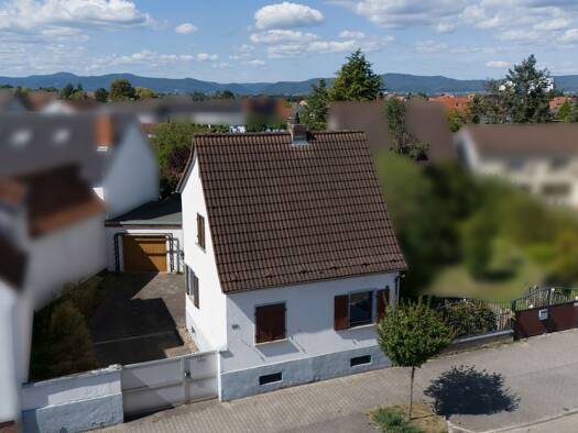 Einfamilienhaus zum Kauf 269.000 € 4 Zimmer 90 m² 692 m² Grundstück Haßloch 67454