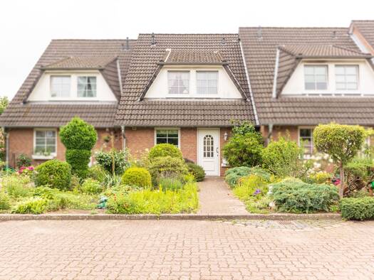 Haus zur Miete 870 € 4 Zimmer 87 m² 162 m² Grundstück Innenstadt Neumünster 24534