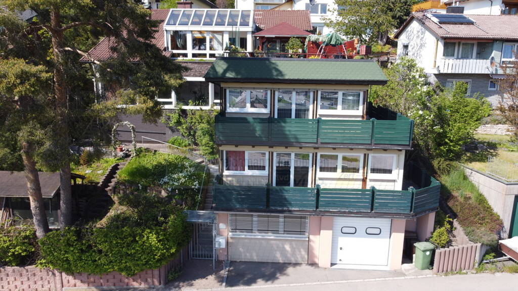 Einfamilienhaus zum Kauf 399.000 € 10 Zimmer 285 m² 581 m² Grundstück Stadtgebiet Sankt Georgen 78112