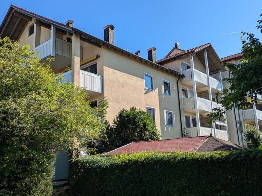 Wohnung zur Miete 960 € 3 Zimmer 93 m² Geschoss 1/3 frei ab sofort Kaufbeuren-Neugablonz Kaufbeuren 87600