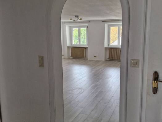 Wohnung zur Miete 900 € 3 Zimmer 86 m² Geschoss 3/4 frei ab sofort Rheinbrückstraße 34 Bad Säckingen 79713