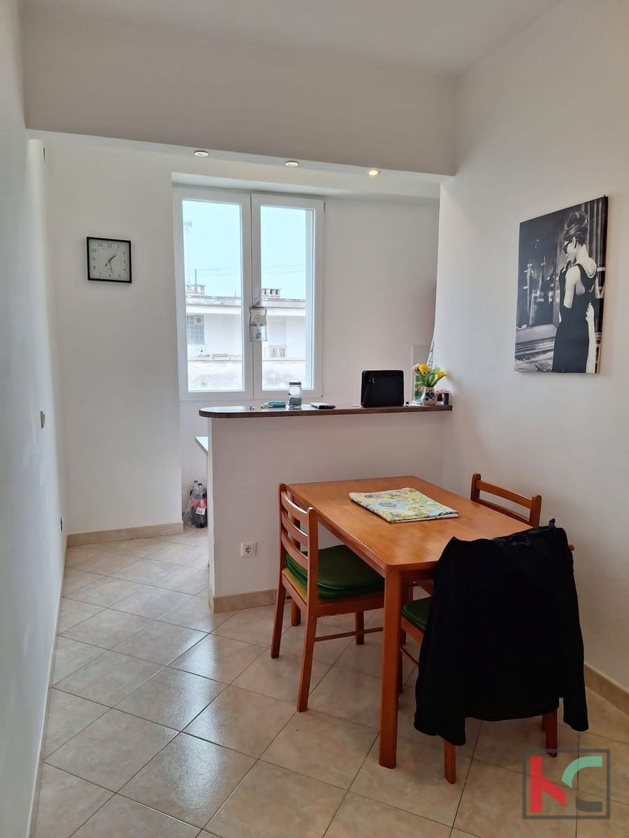 Wohnung zum Kauf 135.000 € 2 Zimmer 34 m²<br/>Wohnfläche 3.<br/>Geschoss Center 52100