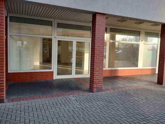 Laden zur Miete provisionsfrei 9 € 1 Zimmer 297 m² Verkaufsfläche teilbar von 123 m² bis 174 m² Werner Straße 2 Lütgendortmund Dortmund 44388