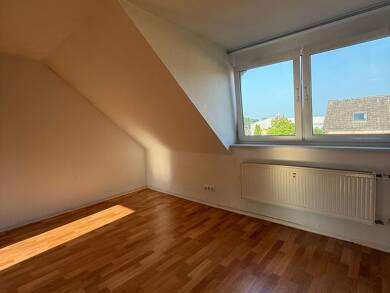 Wohnung zur Miete 650 € 2 Zimmer 45 m² Dachgeschoss, 2. Geschoss frei ab sofort Vor der Kaserne 53 a Schwarzenbek 21493