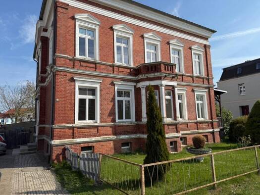 Wohnung zur Miete 1.132 € 3 Zimmer 119,2 m² 1. Geschoss Röbel 17207