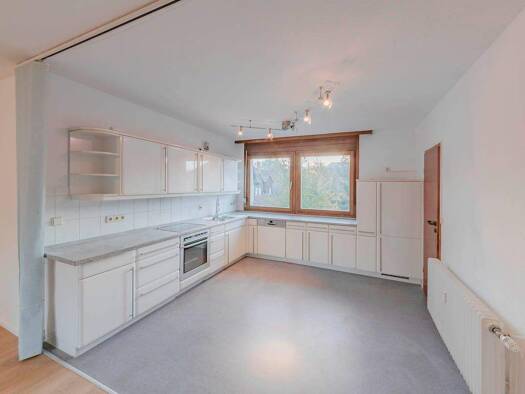 Wohnung zur Miete 900 € 3 Zimmer 95,2 m² frei ab 01.01.2026 Königsfeld 78126