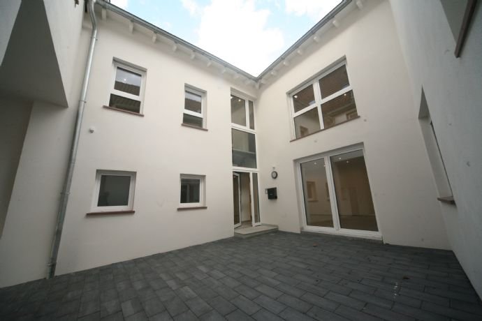 Haus zur Miete 1.295 € 4 Zimmer 125 m²<br/>Wohnfläche 120 m²<br/>Grundstück Franseckystr. 2 Erbach Eltville am Rhein 65346