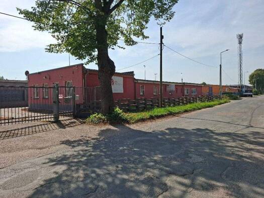 Gewerbeobjekt zum Kauf 180.000 € 4 Zimmer 110 m² 682 m² Grundstück frei ab sofort Industriestraße 10 West Dessau-Roßlau 06847
