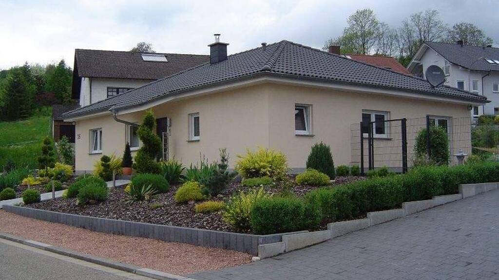 Einfamilienhaus zum Kauf provisionsfrei 548.000 € 4,5 Zimmer 125 m² 707 m² Grundstück Wallerfangen 66798