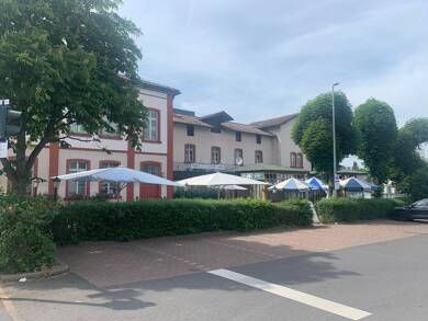 Mehrfamilienhaus zum Kauf 1.000.000 € 20 Zimmer 650 m² 703 m² Grundstück Niederdorla Würzburg 97082