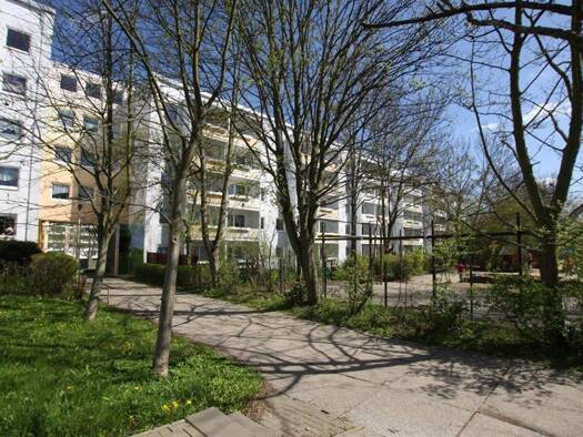 Wohnung zur Miete 316 € 2 Zimmer 54,1 m² 2. Geschoss frei ab 01.07.2026 Zeulenrodaer Straße 4 Lusan Gera 07549