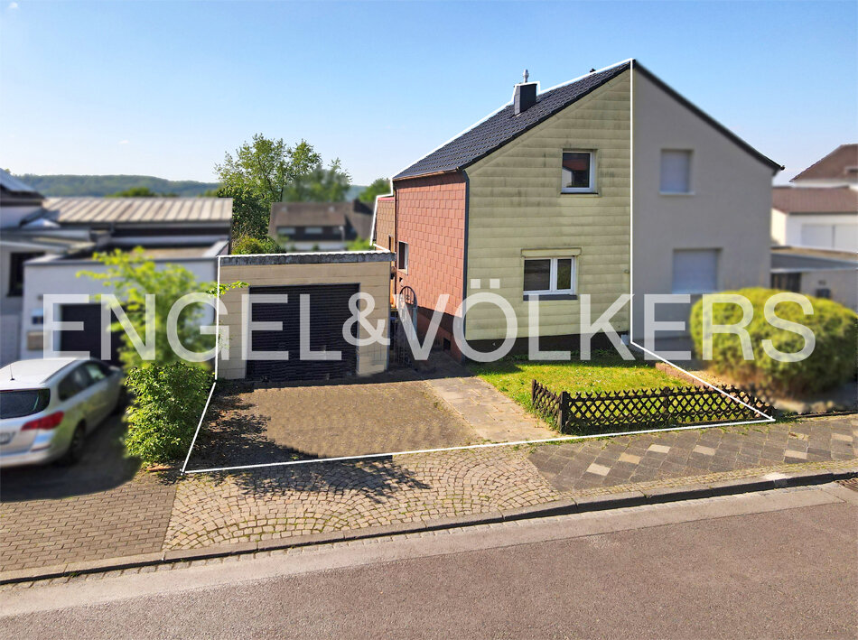 Einfamilienhaus zum Kauf 239.000 € 3 Zimmer 65 m²<br/>Wohnfläche 602 m²<br/>Grundstück ab sofort<br/>Verfügbarkeit Bellevue Saarbrücken 66117