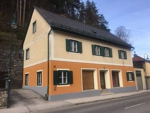 Einfamilienhaus zum Kauf 199.000 € 8 Zimmer 200 m² 680 m² Grundstück Gutenstein 2770