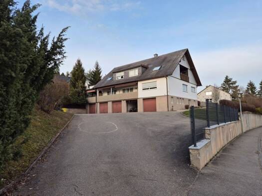 Mehrfamilienhaus zum Kauf als Kapitalanlage geeignet 640.000 € 9 Zimmer 260 m² 2.052 m² Grundstück Kappel Niedereschach 78078