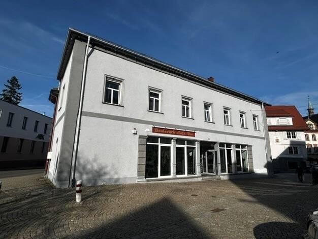 Gewerbeobjekt zum Kauf als Kapitalanlage geeignet 1.080.000 € 10 Zimmer 643 m² 451 m² Grundstück Sauldorf Meßkirch 88605