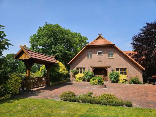 Haus zum Kauf 680.000 € 6 Zimmer 151 m² 41.135 m² Grundstück Charlottendorf Ost Wardenburg 26203