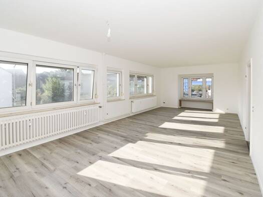 Wohnung zur Miete 600 € 3 Zimmer 100 m² 1. Geschoss Lehre 38165