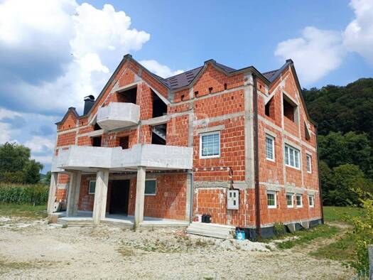 Einfamilienhaus zum Kauf 195.000 € 10 Zimmer 560 m² Desinić Desinić 49216