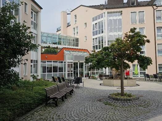 Wohnung zum Kauf 110.000 € 3 Zimmer 77 m² Südvorstadt Plauen 08527