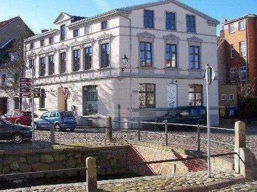 Restaurant zum Kauf 1.200.000 € 141 m² Gastrofläche 634 m² Grundstück Ziegenmarkt 10 Altstadt Wismar 23966