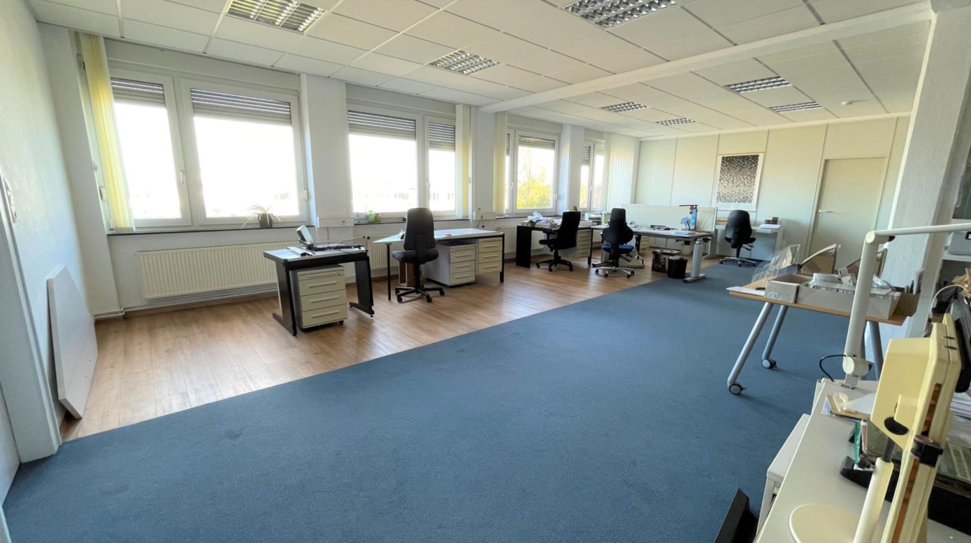 Bürofläche zur Miete 7,50 € 1.540 m²<br/>Bürofläche ab 1.540 m²<br/>Teilbarkeit Karlshof / Israelsdorf / Gothmund Lübeck 23568