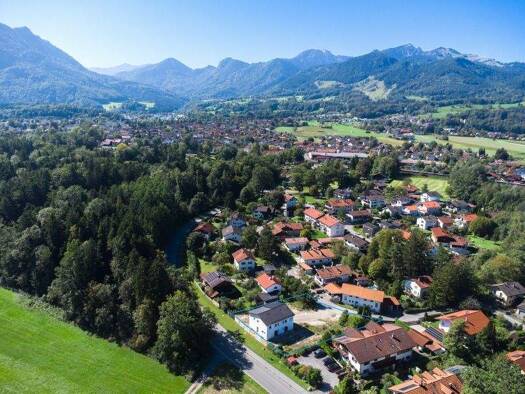 Doppelhaushälfte zum Kauf - Erstbezug provisionsfrei 675.000 € 4 Zimmer 109 m² 257 m² Grundstück Brannenburg 83098