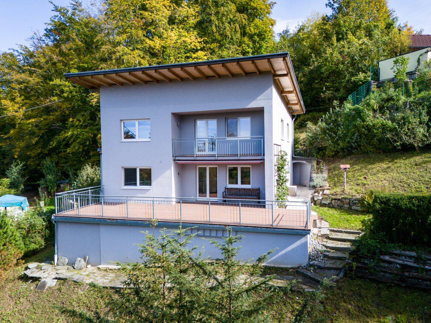 Einfamilienhaus zur Miete – pohled 2