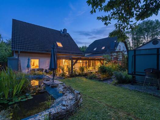 Einfamilienhaus zum Kauf 495.000 € 4 Zimmer 110 m² 495 m² Grundstück Über der Nonnenwiese 16 Tröbsdorf Weimar 99428