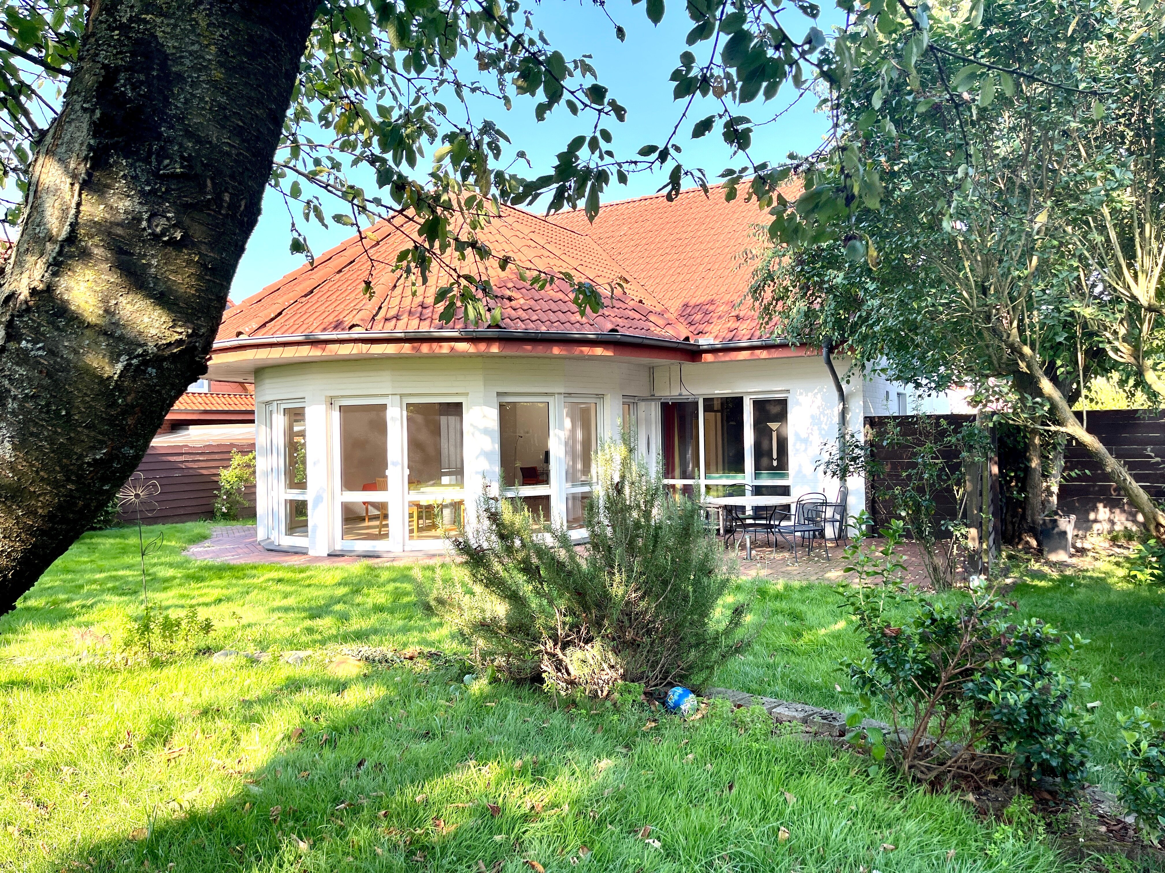 Einfamilienhaus zum Kauf 540.000 € 4 Zimmer 220 m²<br/>Wohnfläche 839 m²<br/>Grundstück ab sofort<br/>Verfügbarkeit Westerkappeln Westerkappeln 49492