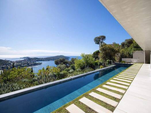 Einfamilienhaus zum Kauf 9 Zimmer 330 m² 2.300 m² Grundstück Le Port VILLEFRANCHE SUR MER 06230