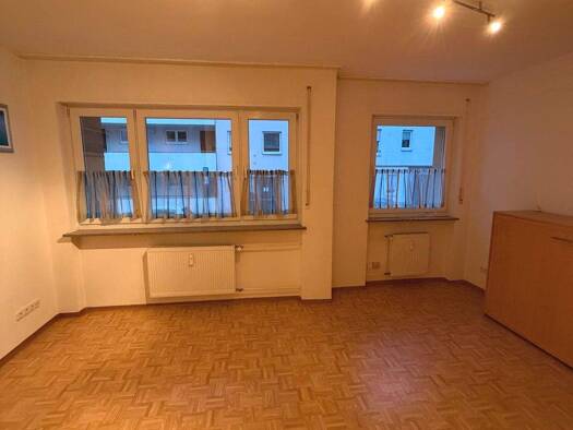 Wohnung zum Kauf 95.000 € 1 Zimmer 23 m² 4 Geschosse frei ab sofort Berckhauserstraße 36 Maxfeld Nürnberg 90409