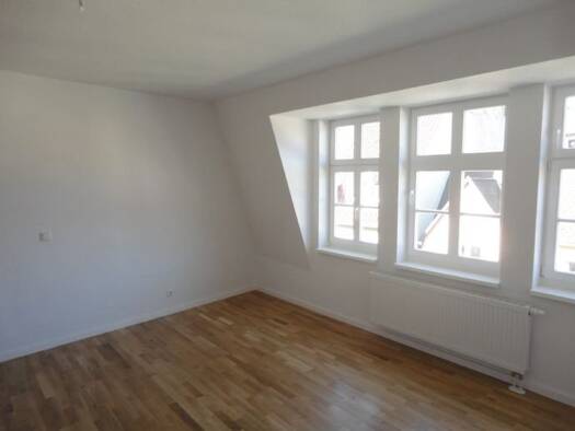 Wohnung zur Miete 319 € 2 Zimmer 49 m² frei ab 01.11.2026 Frauenberg 17 Eisenach Eisenach 99817