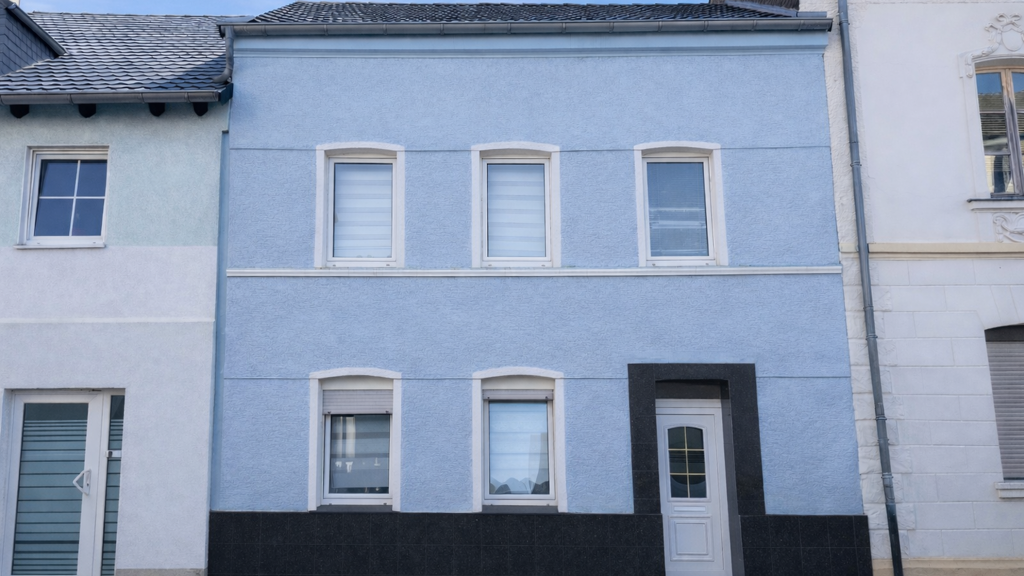 Reihenmittelhaus zum Kauf 6 Zimmer 161,3 m² 231 m² Grundstück Ostheim Köln 51107