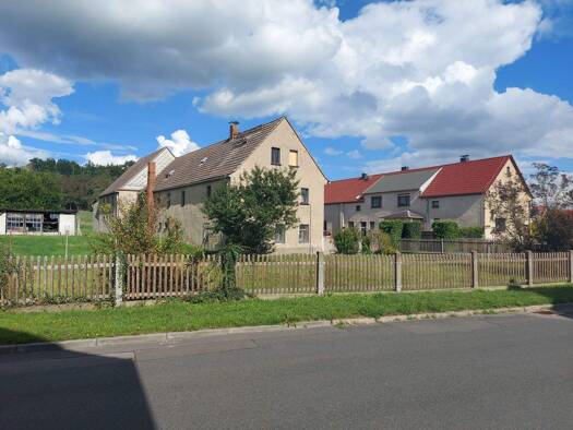 Haus zum Kauf 225.000 € 5 Zimmer 140 m² 3.667 m² Grundstück Schöna Cavertitz 04758