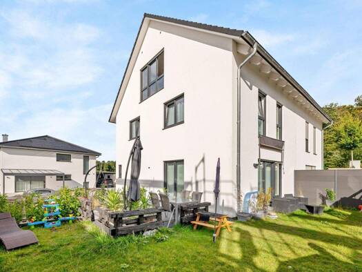 Doppelhaushälfte zum Kauf 539.000 € 5 Zimmer 149,7 m² 295 m² Grundstück Kirchardt 74912