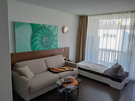 Studio zur Miete 440 € 1 Zimmer 30 m² Geschoss 2/3 frei ab 15.09.2026 Wittelsbacherallee 3 Graßlfing Olching 82140