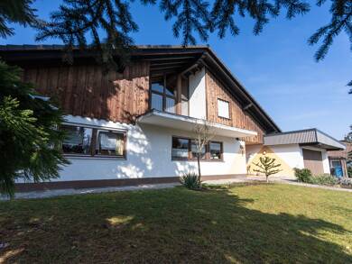 Einfamilienhaus zum Kauf 598.000 € 6 Zimmer 205 m² 1.197 m² Grundstück Vöhringen Vöhringen 72189