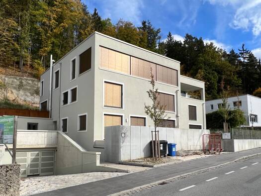 Penthouse zum Kauf - Erstbezug 688.000 € 3,5 Zimmer 111 m² 2. Geschoss frei ab sofort Schönbrunn Landshut 84036