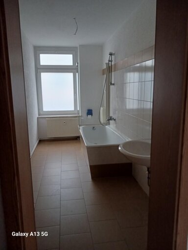 Wohnung zur Miete 486 € 4 Zimmer 81 m² 3. Geschoss frei ab sofort Johannisstr.13 Steinpleis Werdau 08115