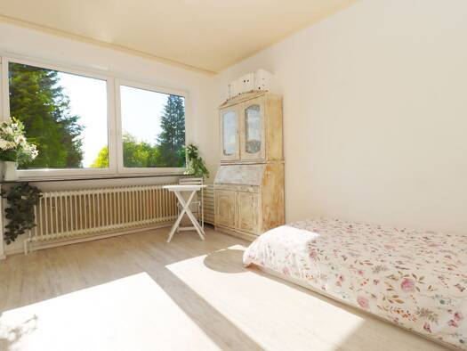 Wohnung zur Miete 440 € 1 Zimmer 120 m² Geschoss -1/2 frei ab sofort Langenhorn Hamburg 22417